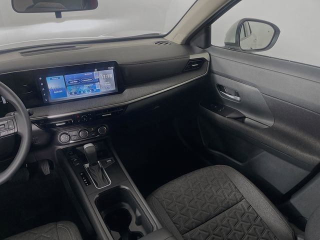 Used 2025 Nissan Kicks SV FWD image 22