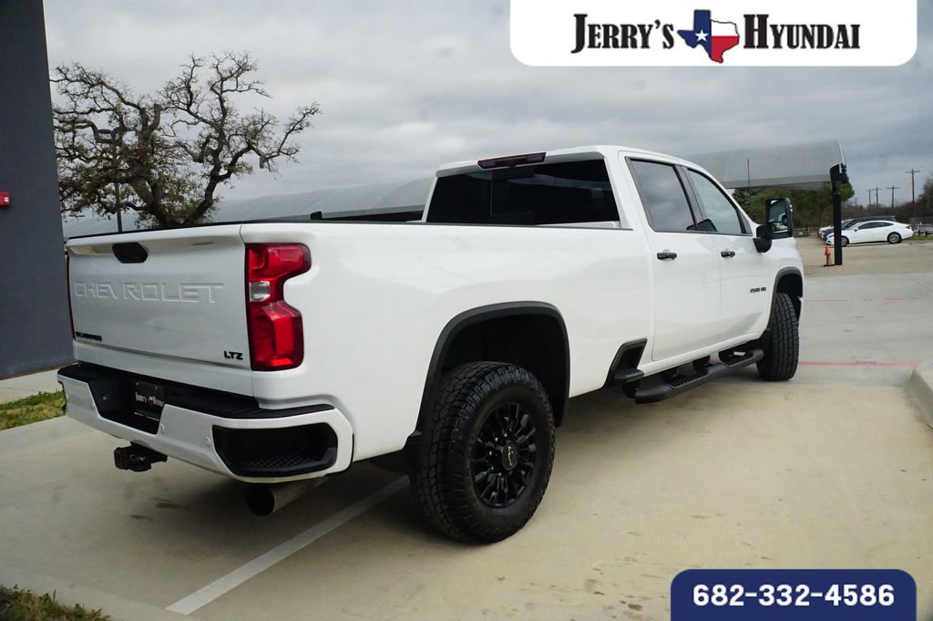 Used 2021 Chevrolet Silverado 2500 LTZ w/ LTZ Plus Package image 7