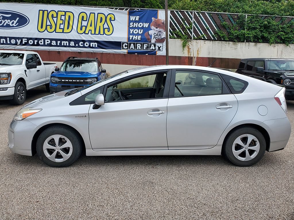 Used 2012 Toyota Prius Two FWD image 3