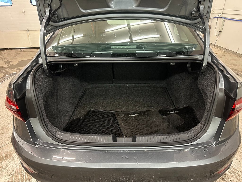 Used 2019 Volkswagen Jetta S w/ Driver Assistance Package image 16