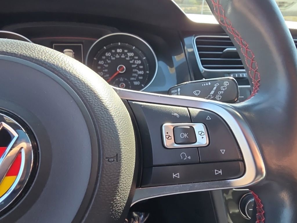 Used 2016 Volkswagen GTI Autobahn w/ Lighting Package (SEL) image 17