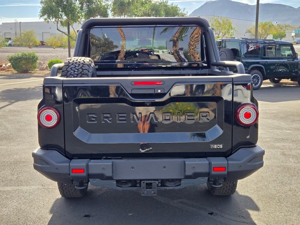 New 2025 INEOS Grenadier Base image 5