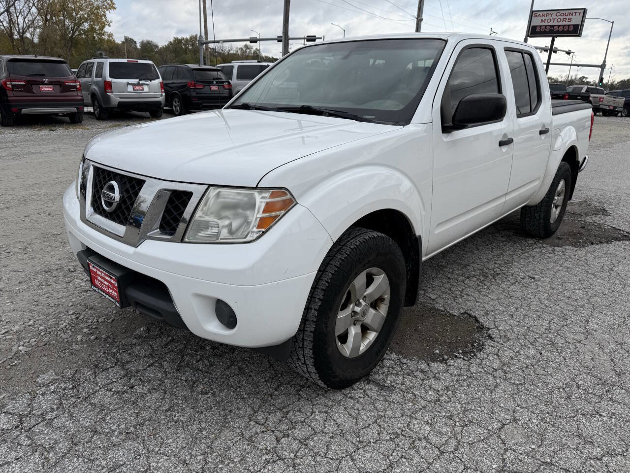 Used 2012 Nissan Frontier SV image 7