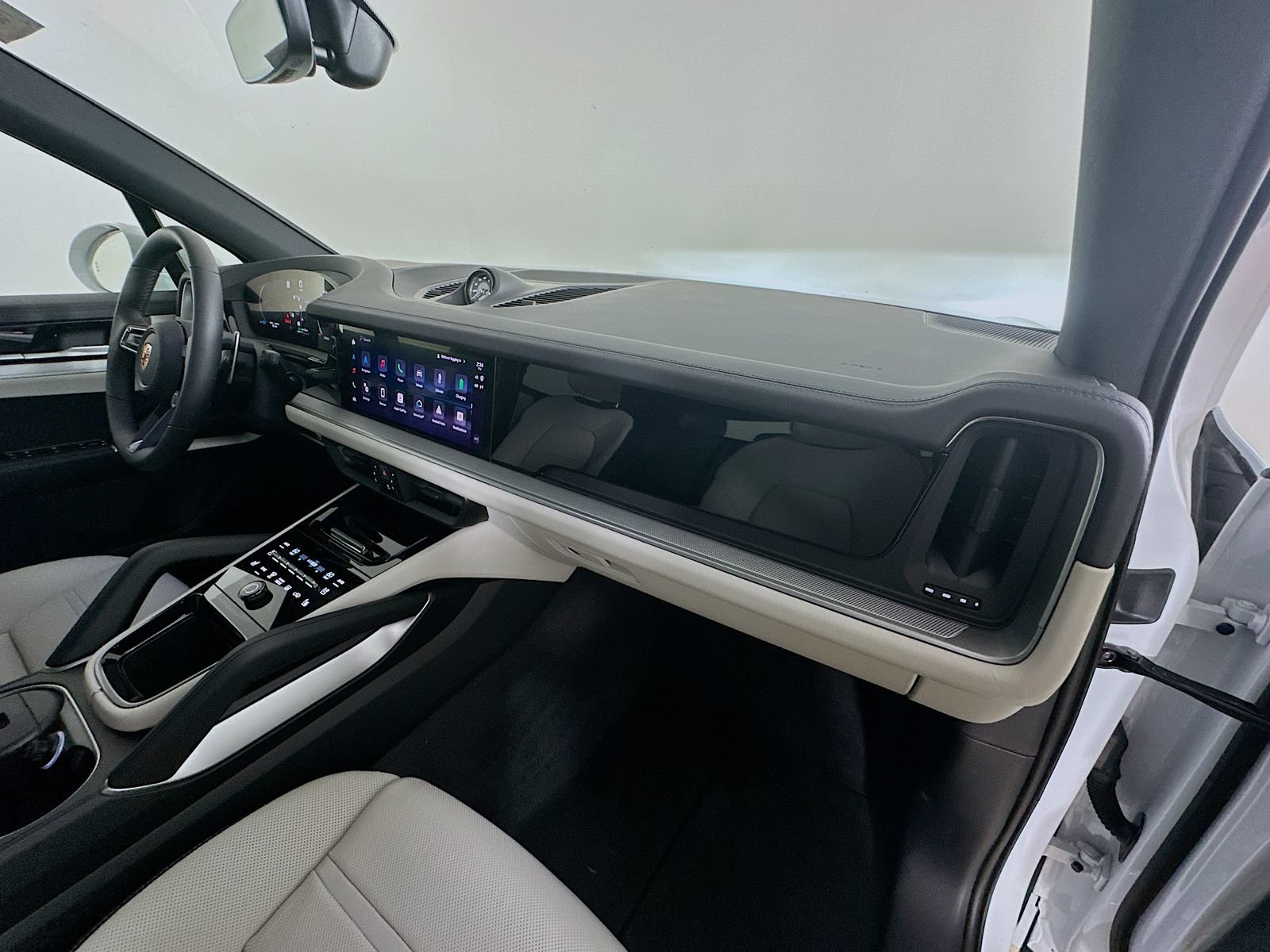 New 2026 Porsche Cayenne S AWD/4WD image 48