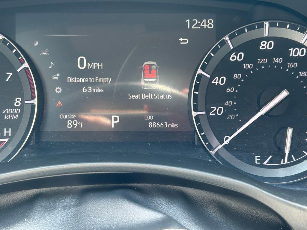 Used 2020 Toyota Highlander XLE FWD image 37