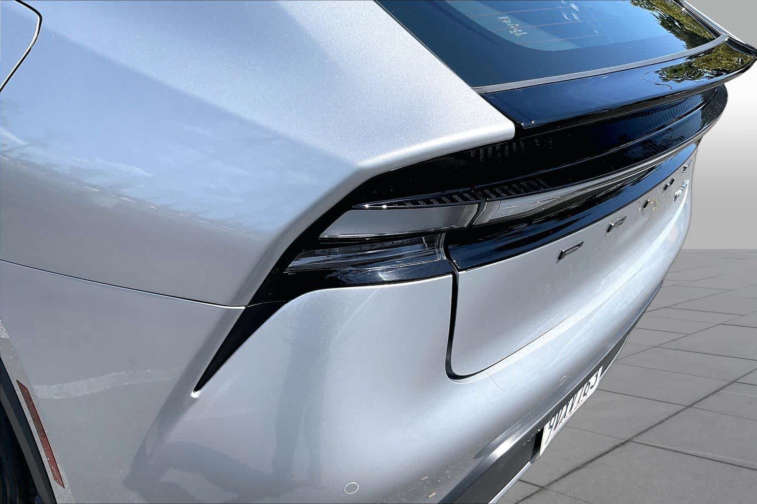 Certified 2026 Toyota Prius Plug-In Hybrid FWD image 28