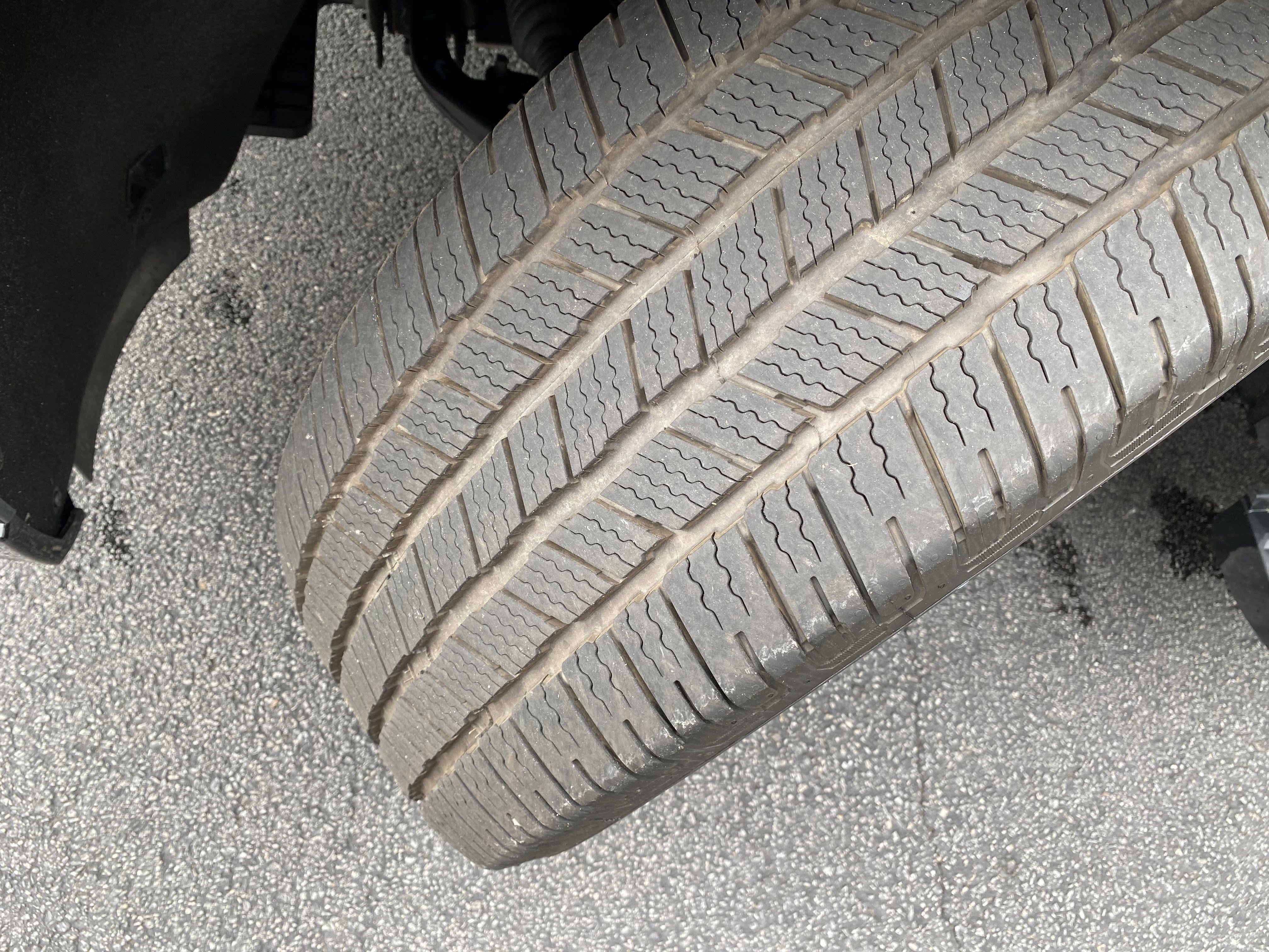 Used 2025 Cadillac Escalade V w/ LPO, Floor Liner Package AWD/4WD image 12