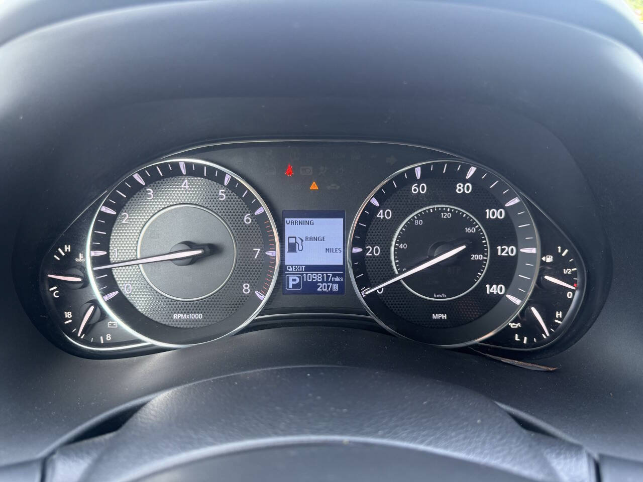 Used 2017 Nissan Armada Platinum w/ Captain Seat Package AWD/4WD image 22