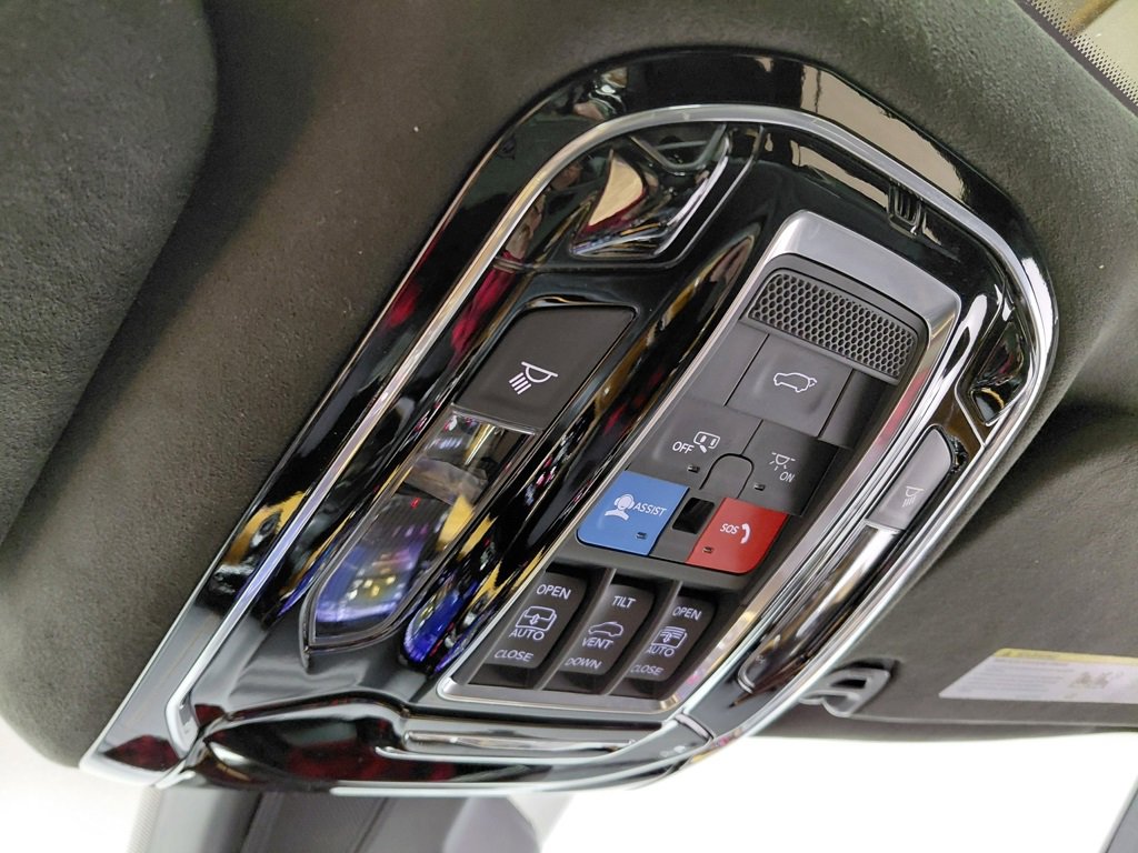 Used 2022 Jeep Grand Wagoneer Series III image 39