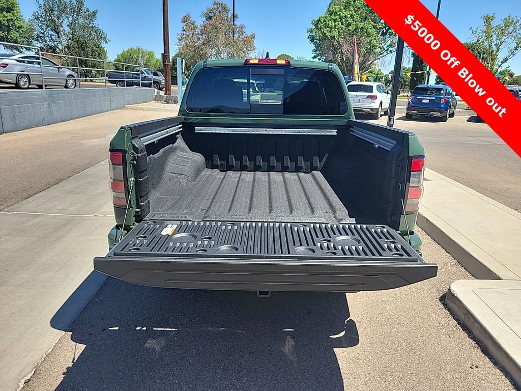 New 2025 Nissan Frontier SV w/ SV Convenience Package AWD/4WD image 13
