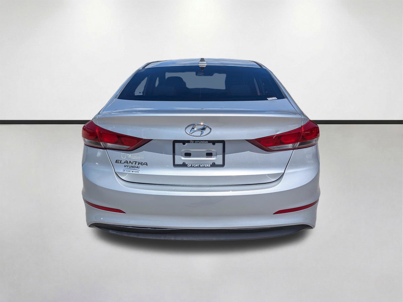 Used 2018 Hyundai Elantra SEL w/ Cargo Package FWD image 5