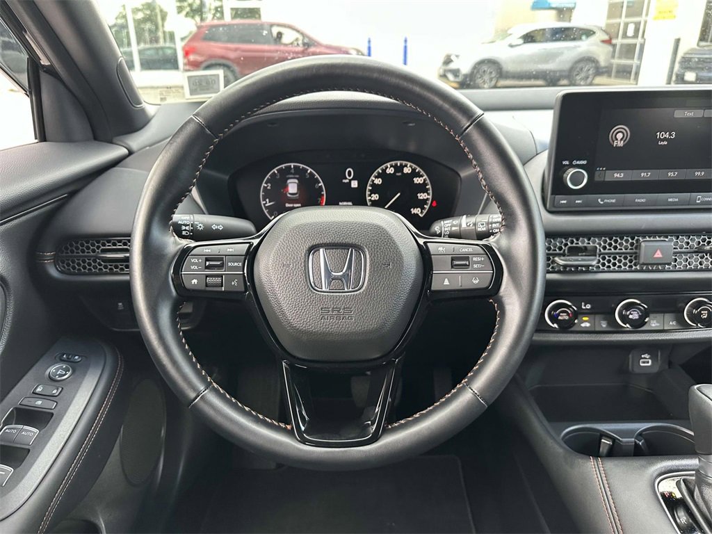 Certified 2025 Honda HR-V Sport image 11