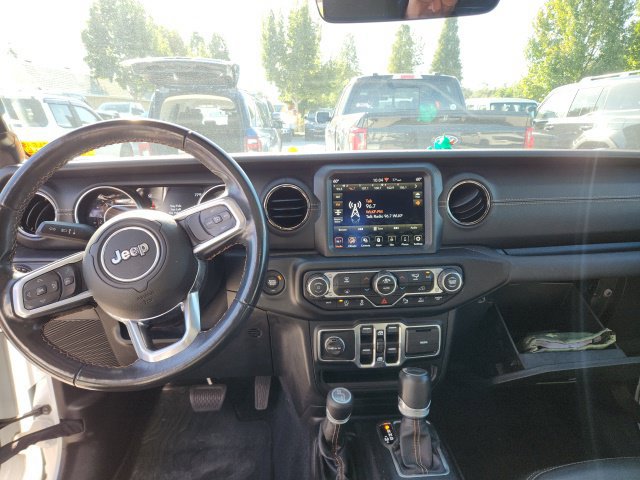 Used 2021 Jeep Gladiator Overland AWD/4WD image 11