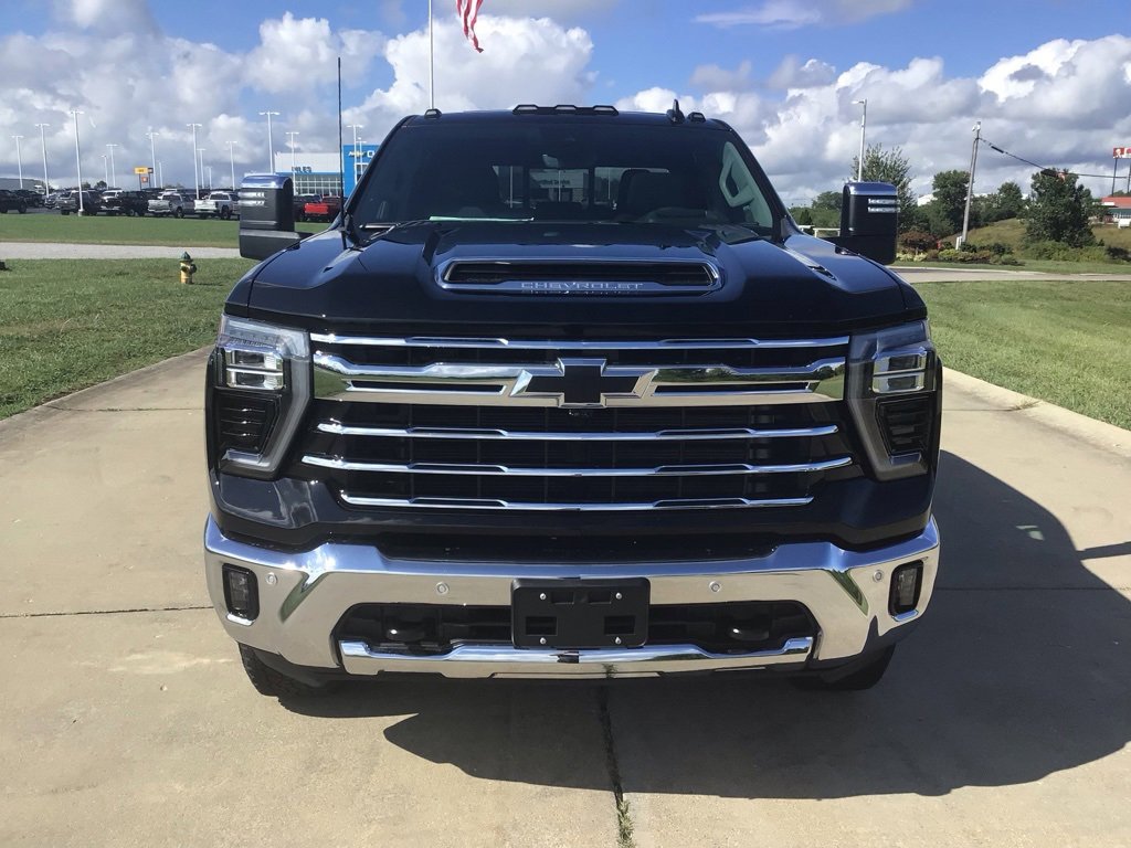 New 2025 Chevrolet Silverado 2500 LTZ w/ LTZ Plus Package image 2