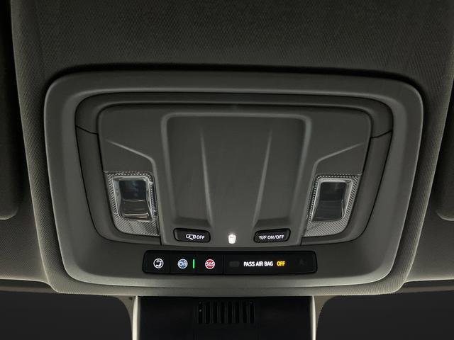 Used 2025 Chevrolet Silverado 1500 LT image 27