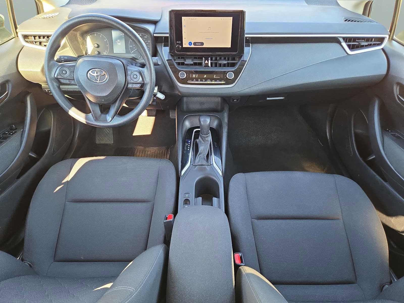 Used 2024 Toyota Corolla LE image 14