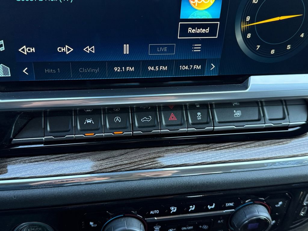 Used 2023 Chevrolet Silverado 1500 LT image 16