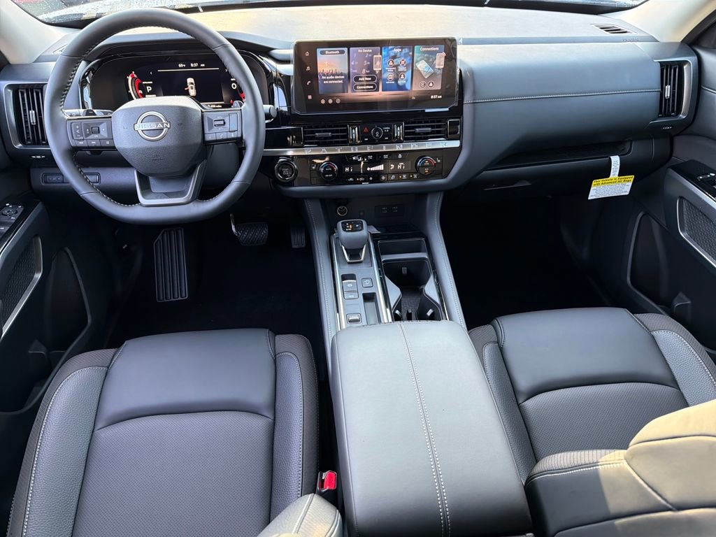 New 2026 Nissan Pathfinder SL image 14