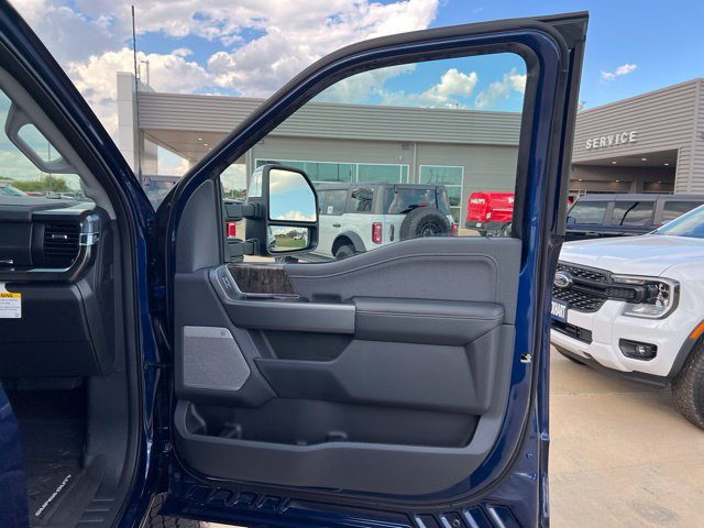New 2027 Ford F250 Lariat w/ Chrome Package AWD/4WD image 22