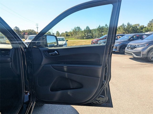Used 2023 Dodge Durango GT image 32