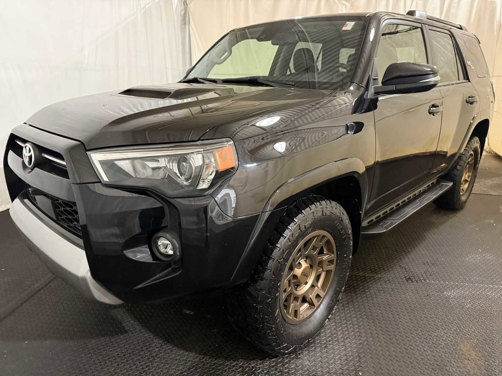 Certified 2022 Toyota 4Runner TRD Off-Road Premium w/ 4Runner Bronze Package (TMS) AWD/4WD image 1