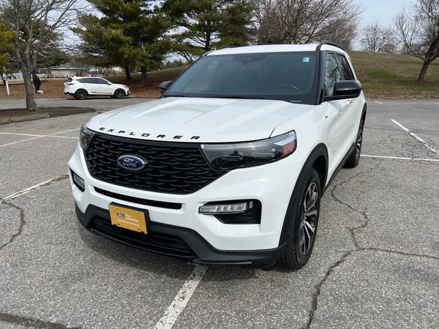 Used 2022 Ford Explorer ST-Line image 4
