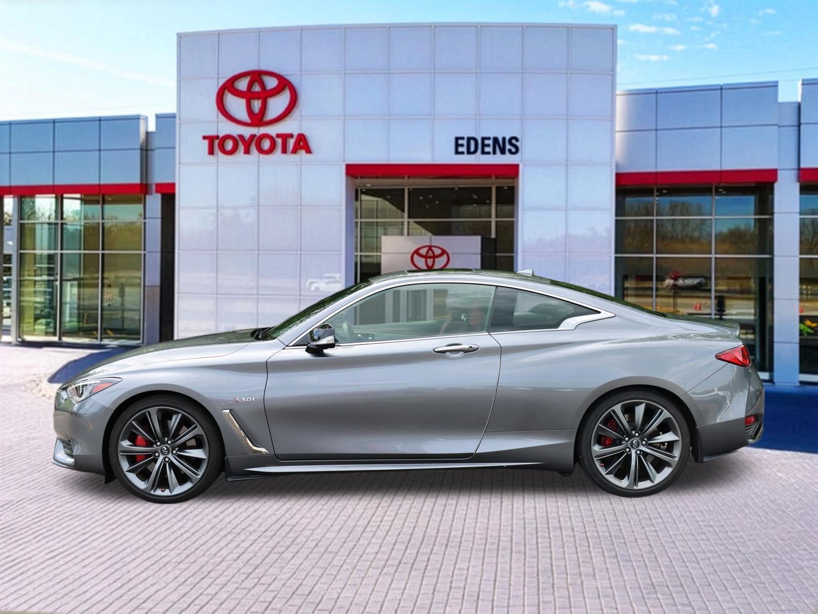Used 2019 INFINITI Q60 Red Sport 400 w/ Proactive Package AWD/4WD image 7
