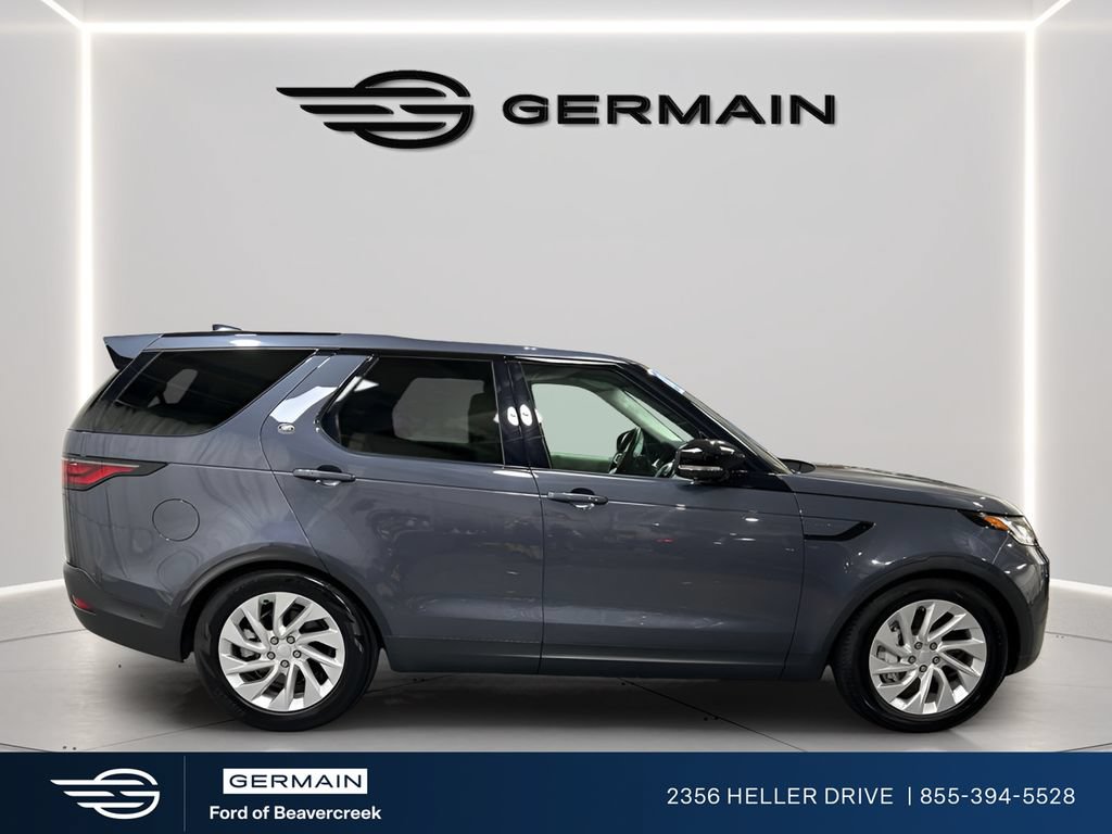 Used 2025 Land Rover Discovery S AWD/4WD image 9