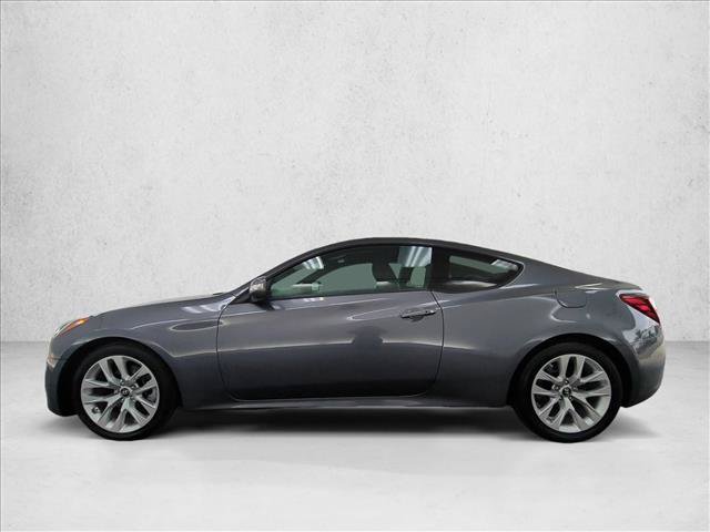 Used 2016 Hyundai Genesis 3.8 RWD image 9