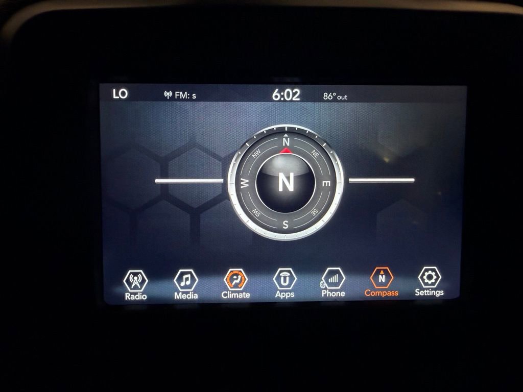 Used 2020 Jeep Renegade Altitude image 22