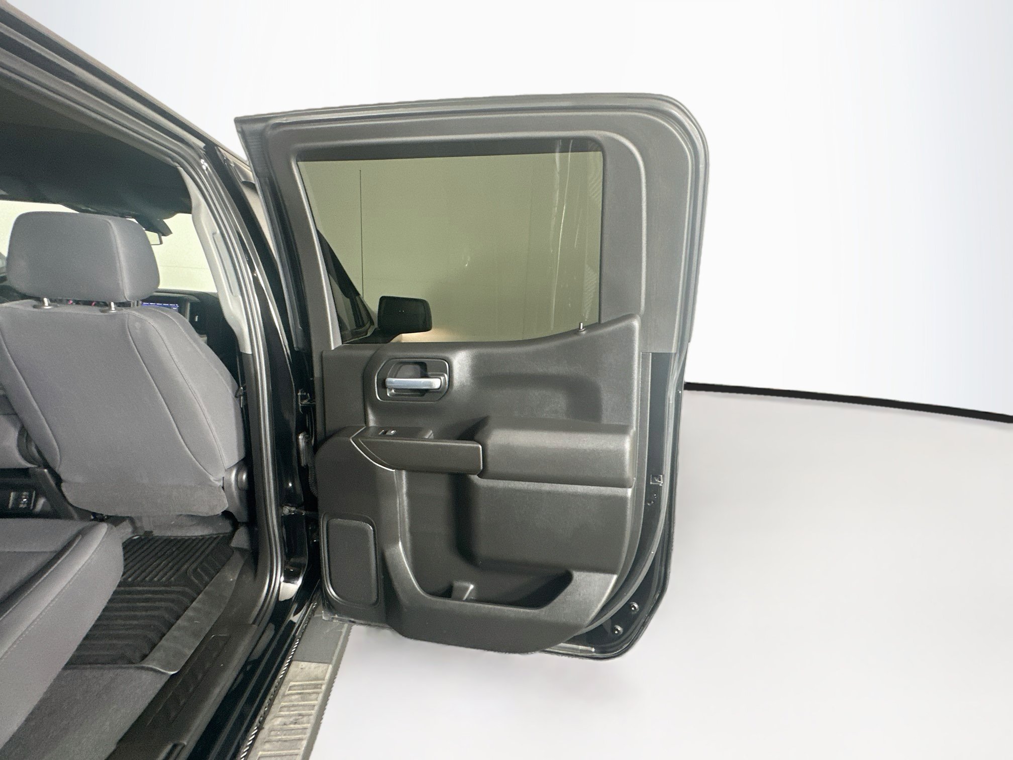 Used 2021 Chevrolet Silverado 1500 Custom RWD image 27