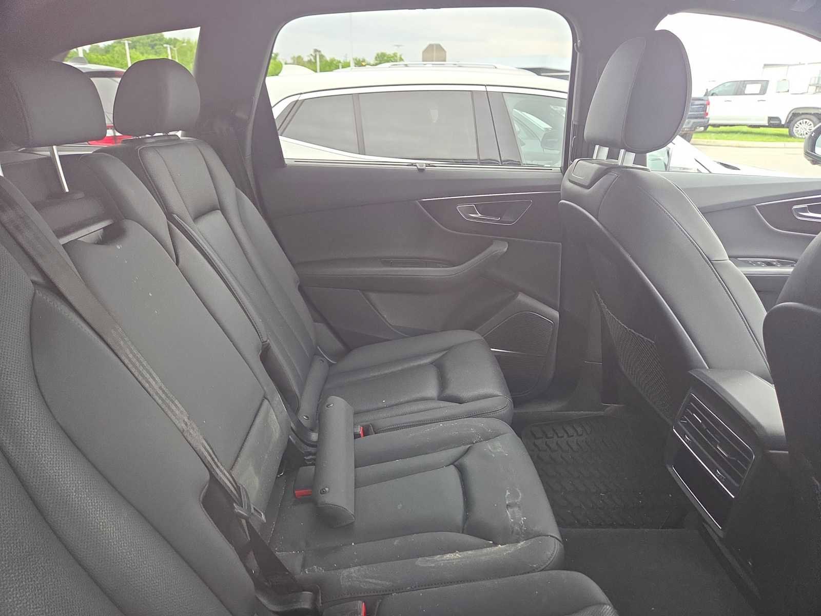 Used 2022 Audi Q7 3.0T Premium Plus AWD/4WD image 12