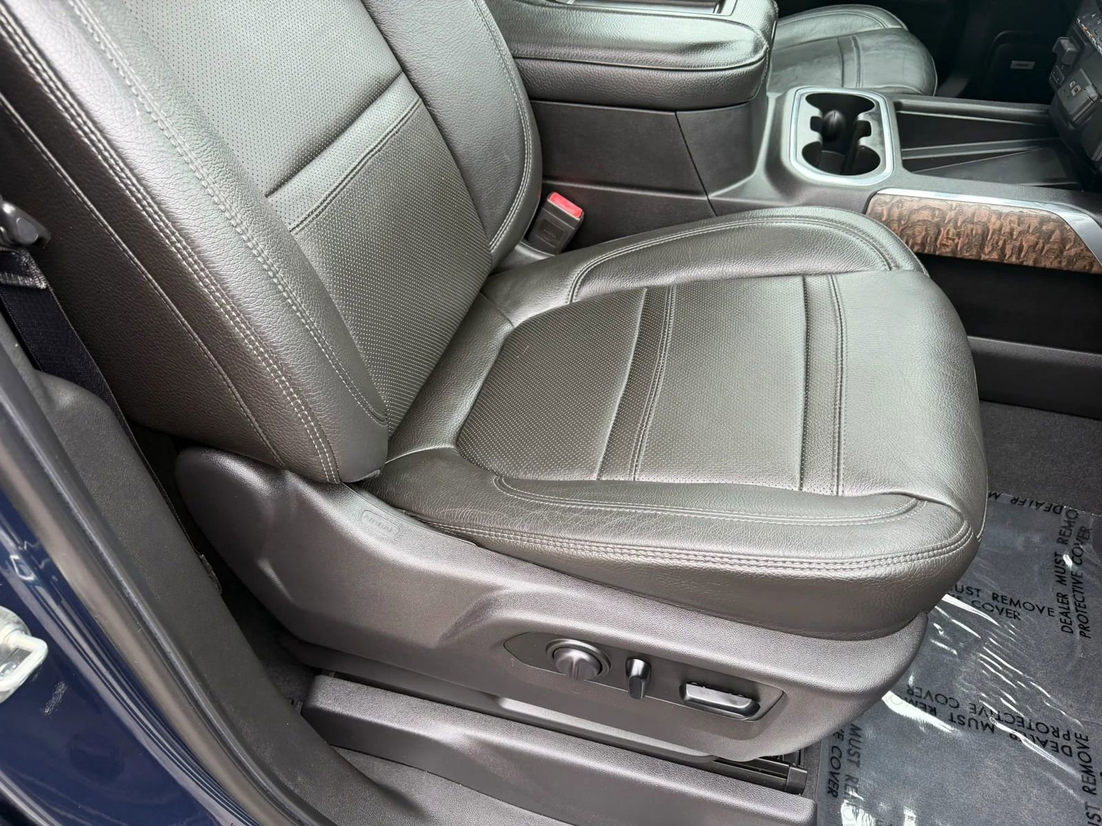 Used 2019 GMC Sierra 1500 Denali w/ Denali Ultimate Package AWD/4WD image 14