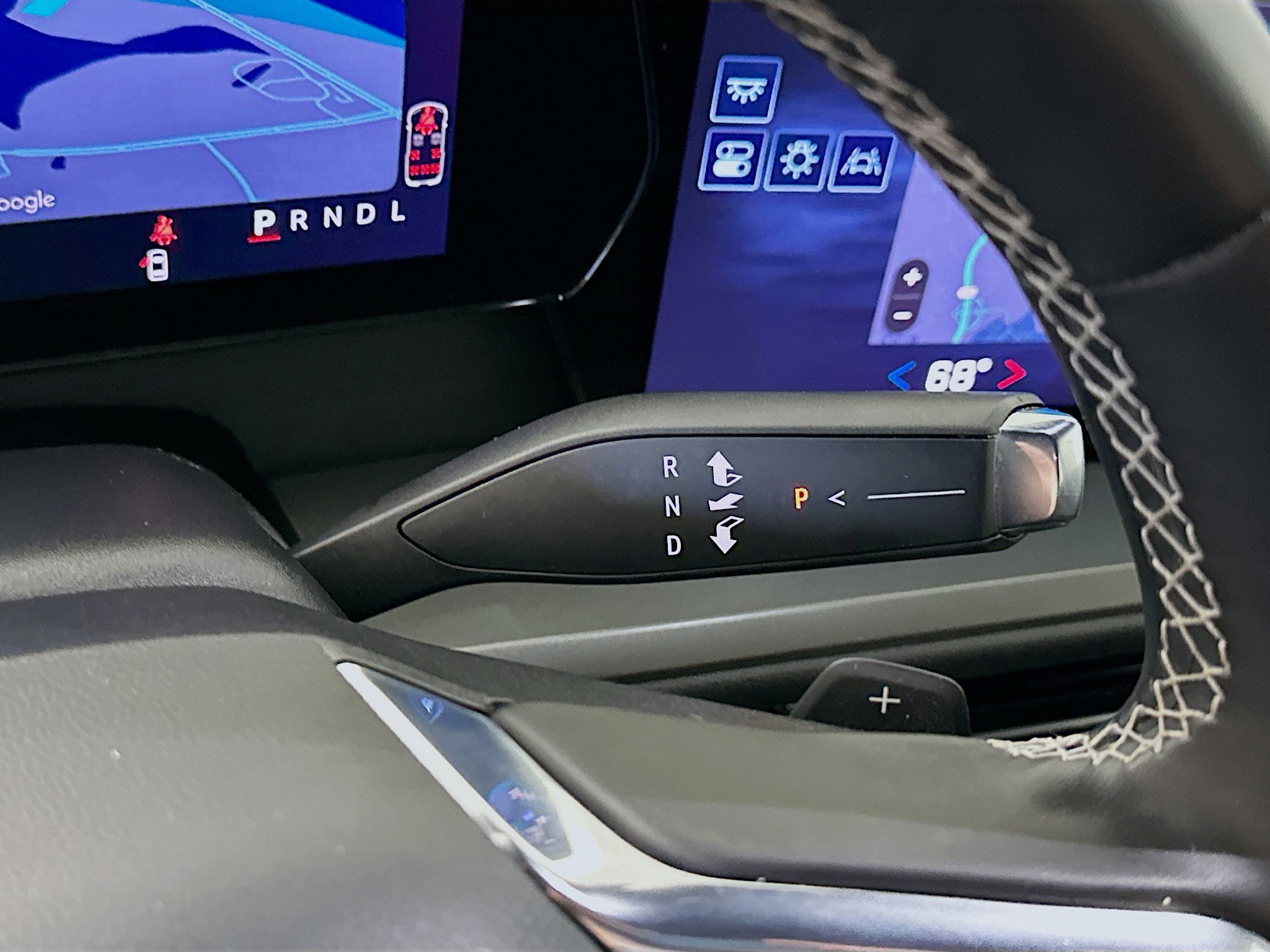 Used 2025 Chevrolet Traverse LT image 25