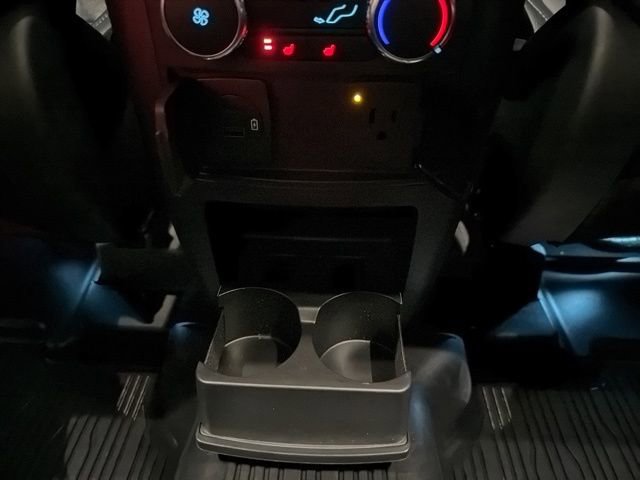 Used 2022 Ford Explorer Limited w/ Limited Technology Package image 22