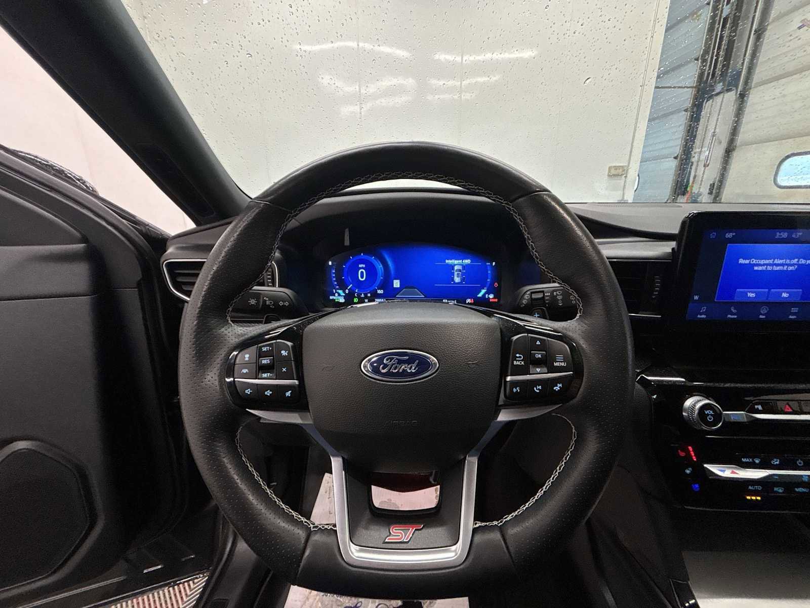 Used 2022 Ford Explorer ST w/ Equipment Group 401A image 11