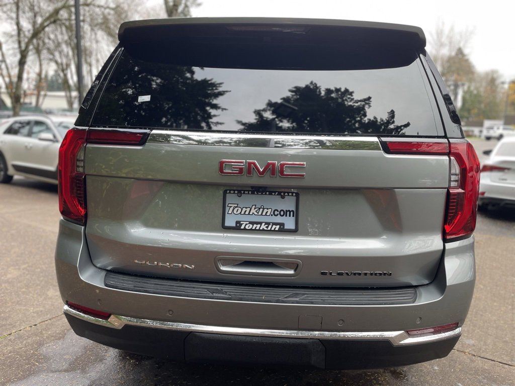 Used 2025 GMC Yukon Elevation image 5