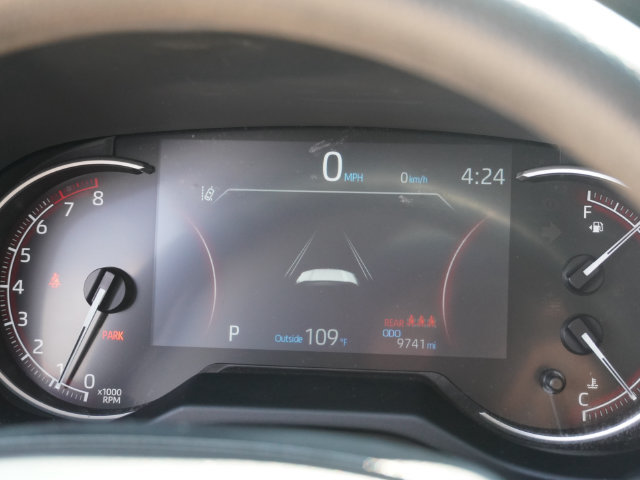 Used 2025 Toyota RAV4 LE AWD/4WD image 29