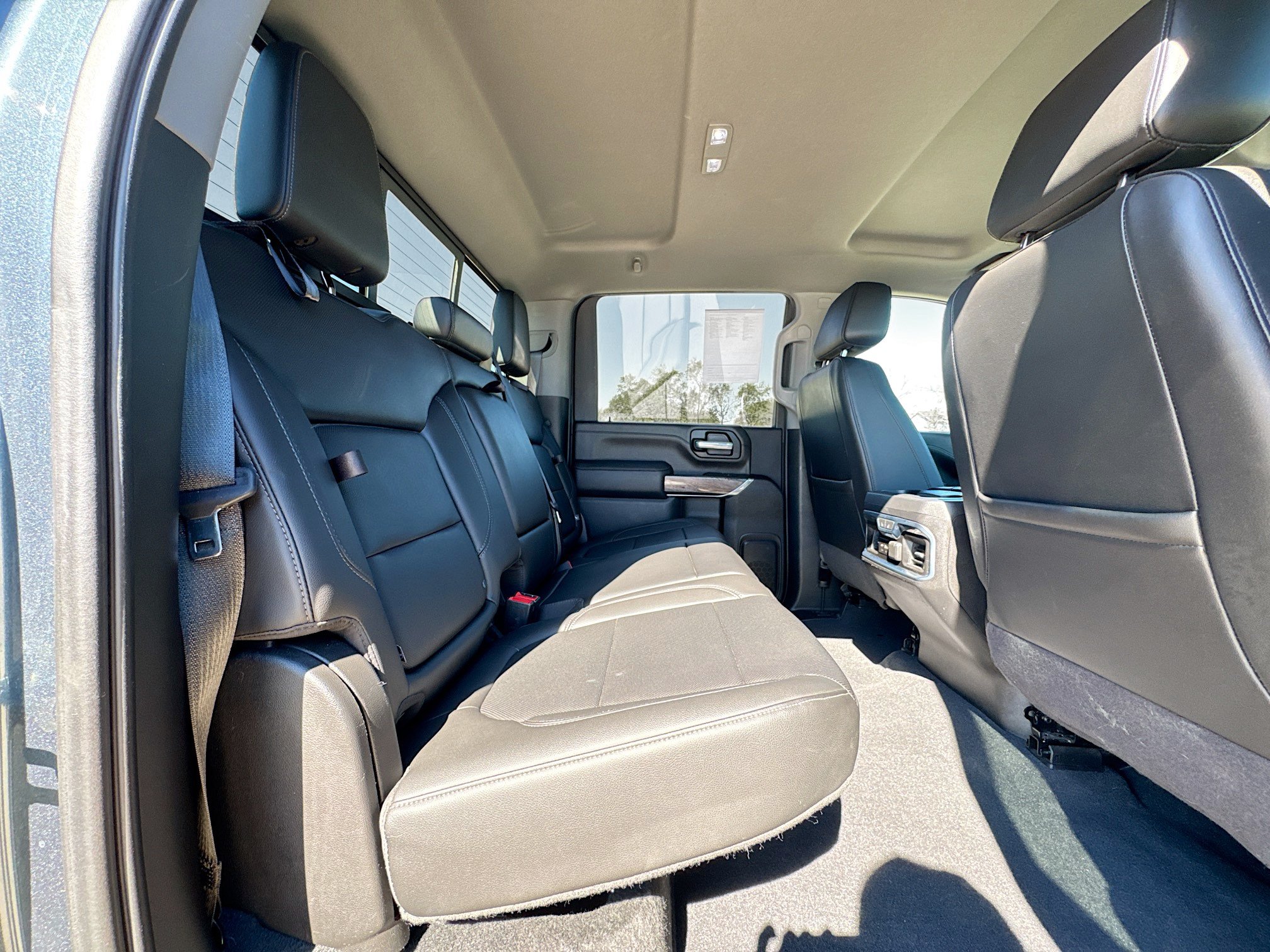 Used 2020 Chevrolet Silverado 3500 LTZ w/ LTZ Plus Package AWD/4WD image 28