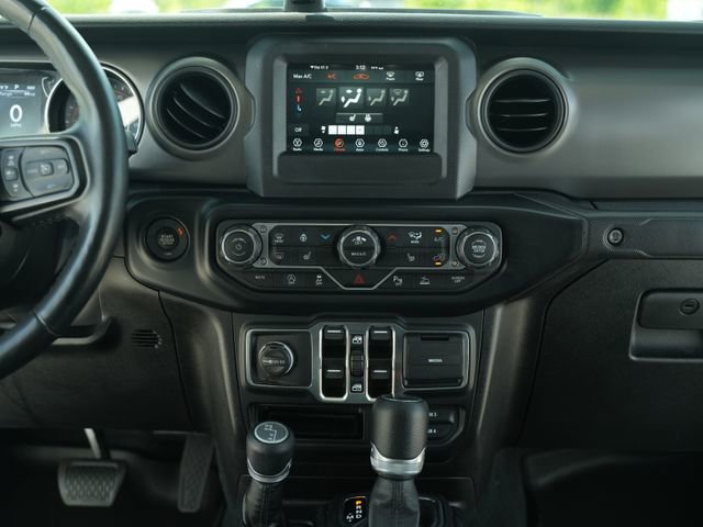 Used 2022 Jeep Gladiator Sport AWD/4WD image 29
