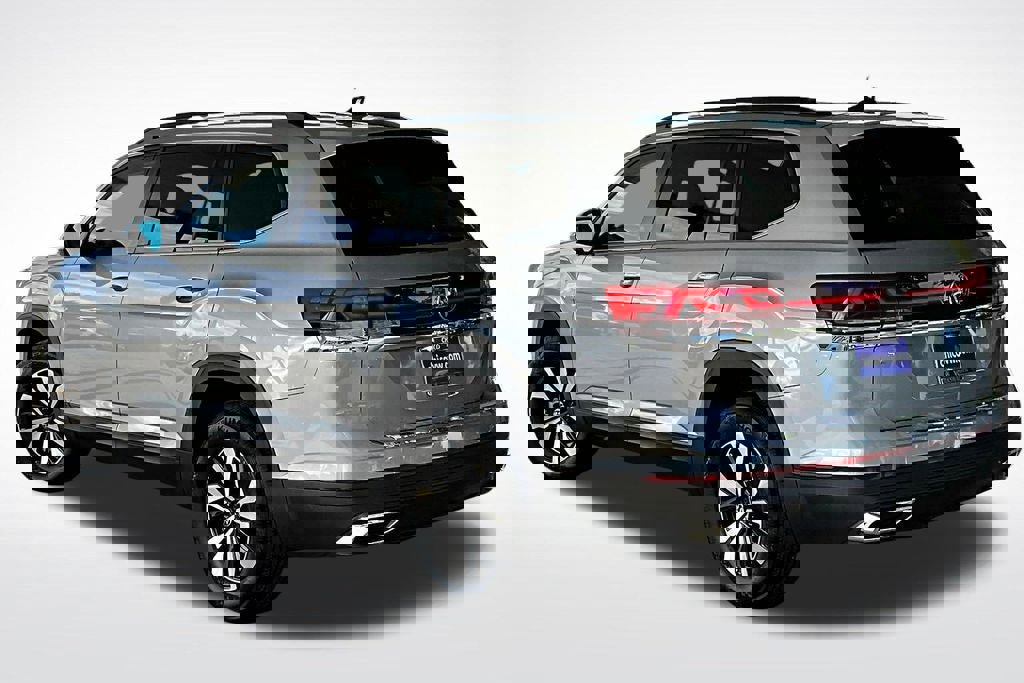 New 2026 Volkswagen Atlas SE FWD image 13