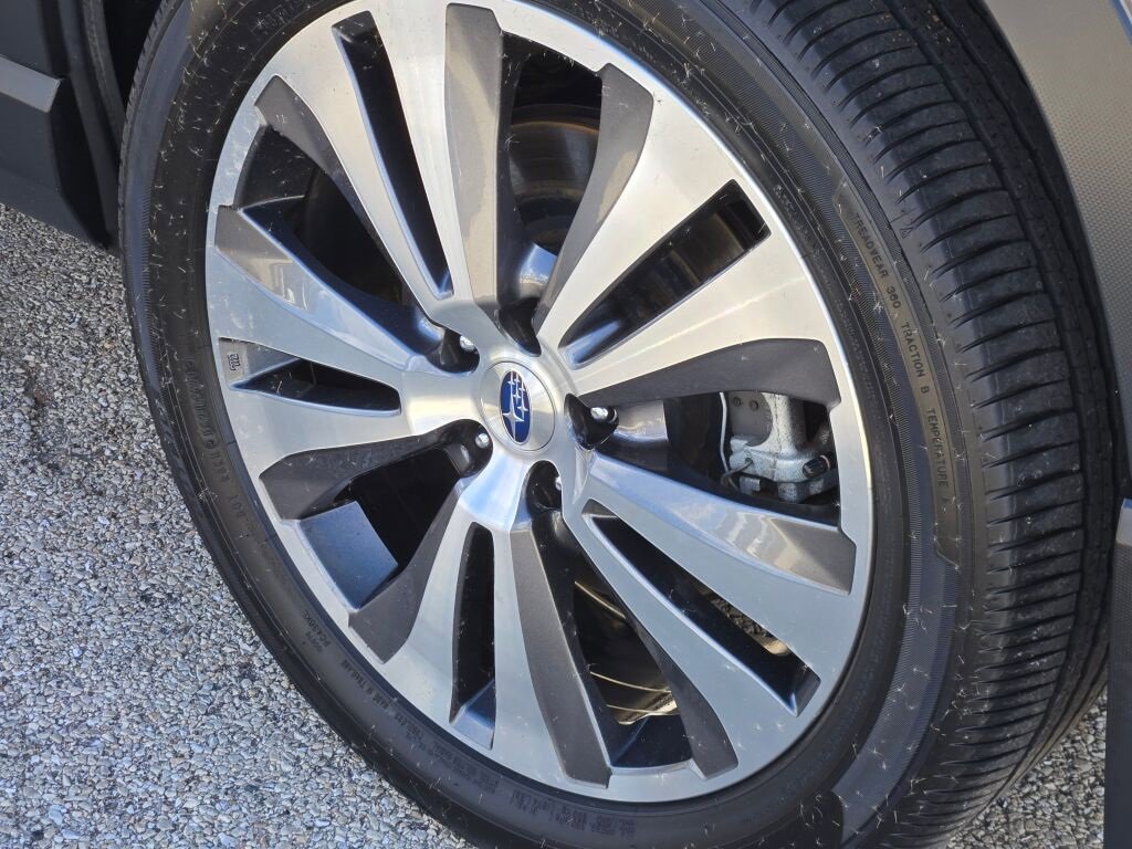 Used 2022 Subaru Ascent Touring w/ Popular Package #2A image 18