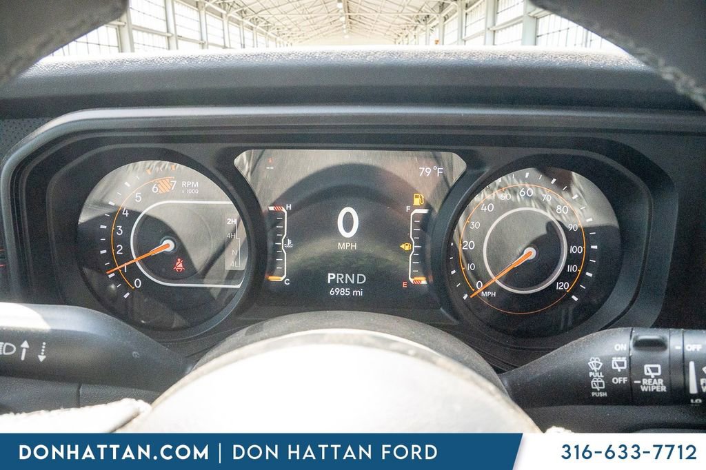 Used 2025 Jeep Wrangler Unlimited Rubicon w/ Convenience Group image 6