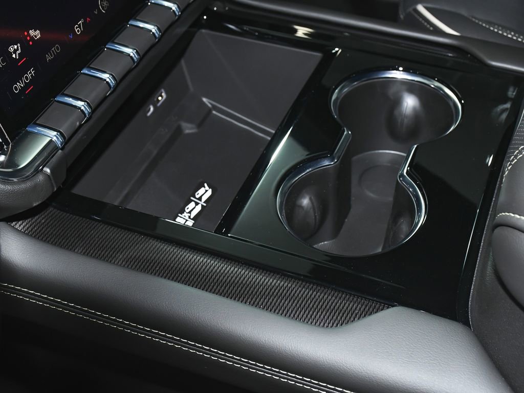 Used 2026 GMC Yukon Elevation w/ LPO, Floor Liner Package AWD/4WD image 42