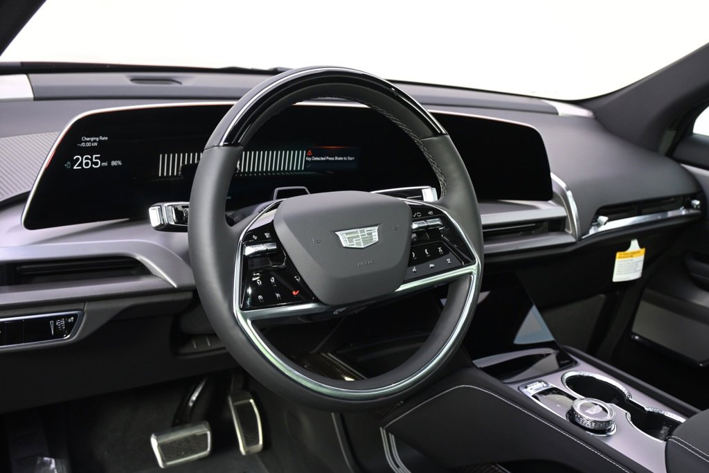 New 2026 Cadillac Vistiq Sport w/ LPO, Floor Liner Package image 11