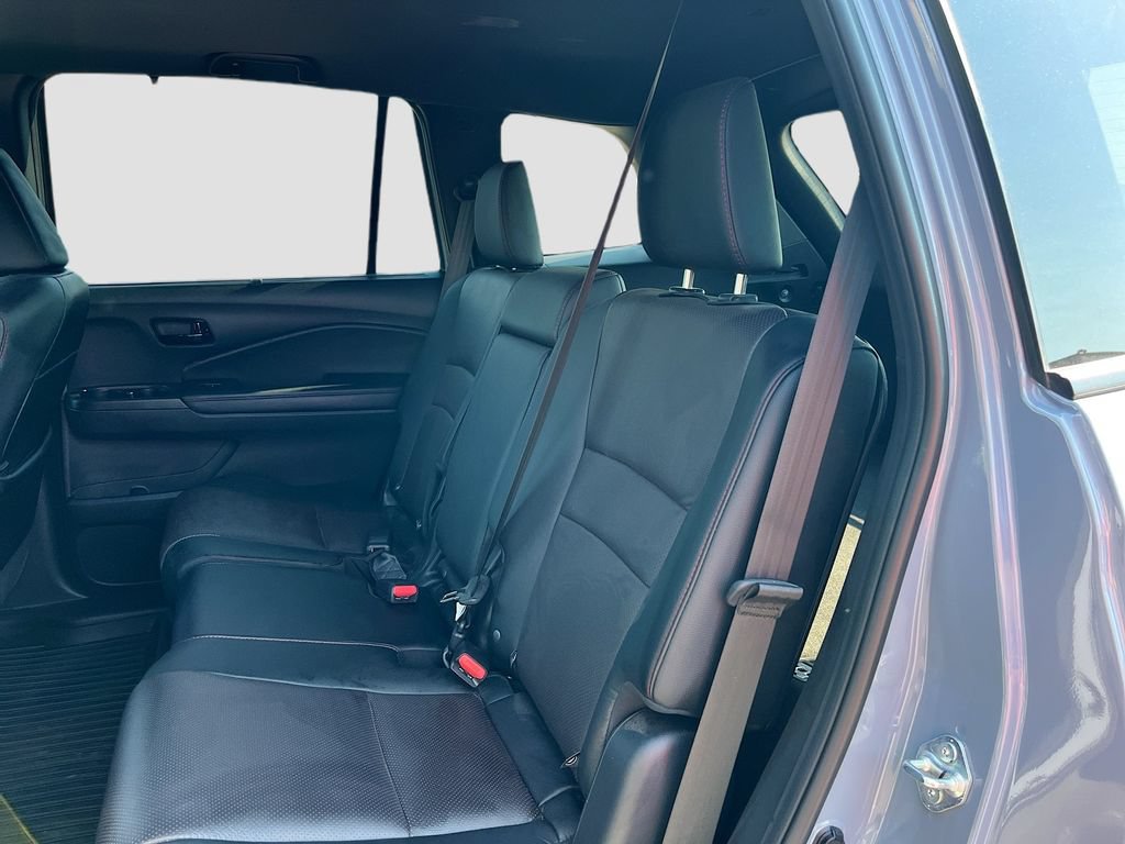 Used 2024 Honda Passport Black Edition image 24