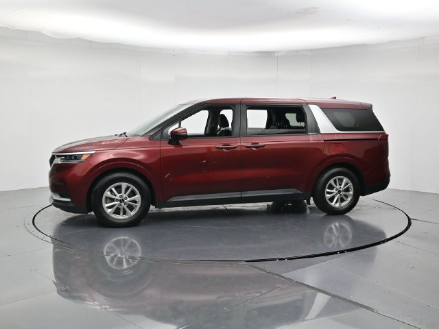 Used 2024 Kia Carnival LX FWD image 6