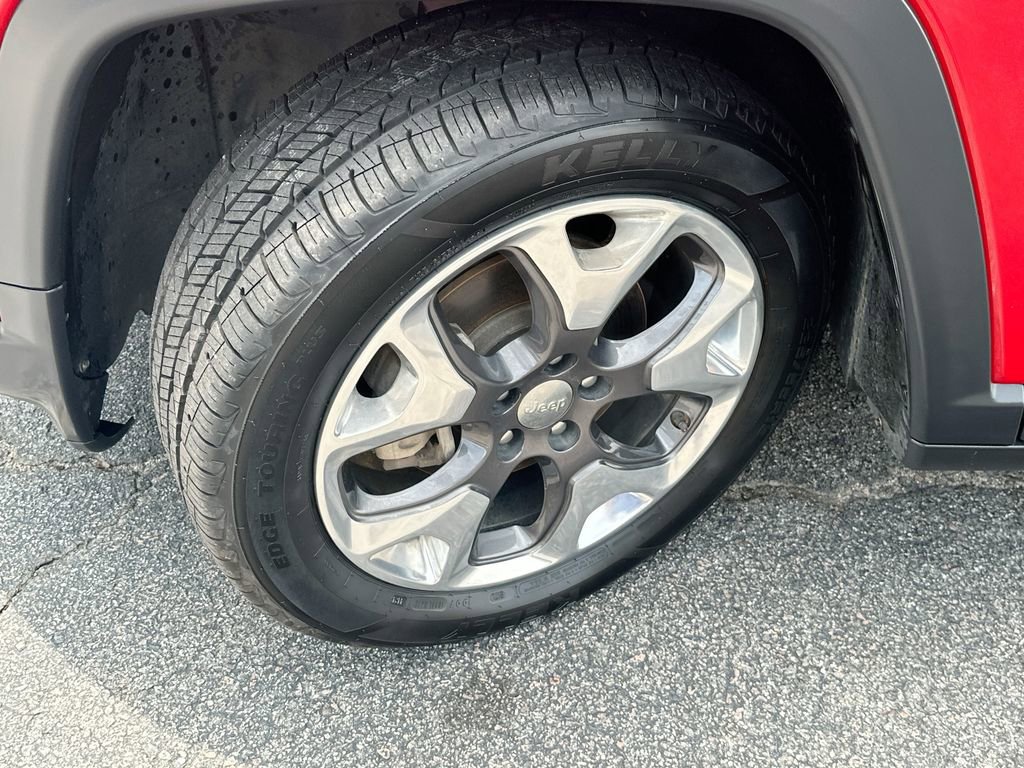 Used 2019 Jeep Compass Limited FWD image 24