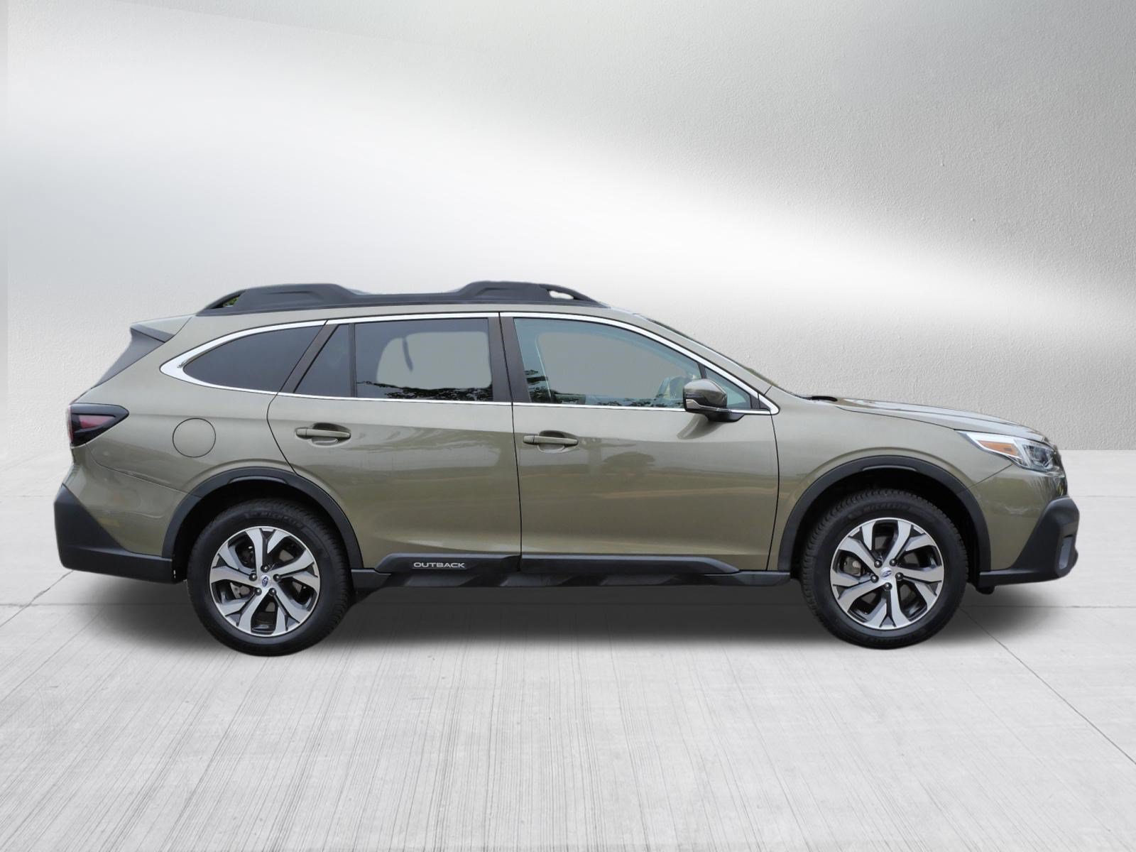 Used 2021 Subaru Outback Limited AWD/4WD image 8