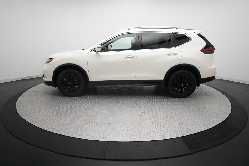 Used 2020 Nissan Rogue SV AWD/4WD image 23